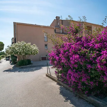 T2 Les Dauphins Giens *